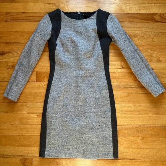 Club Monaco Dresses & Skirts - Club Monaco Gray Colorblock Long Sleeve Sheath Dress